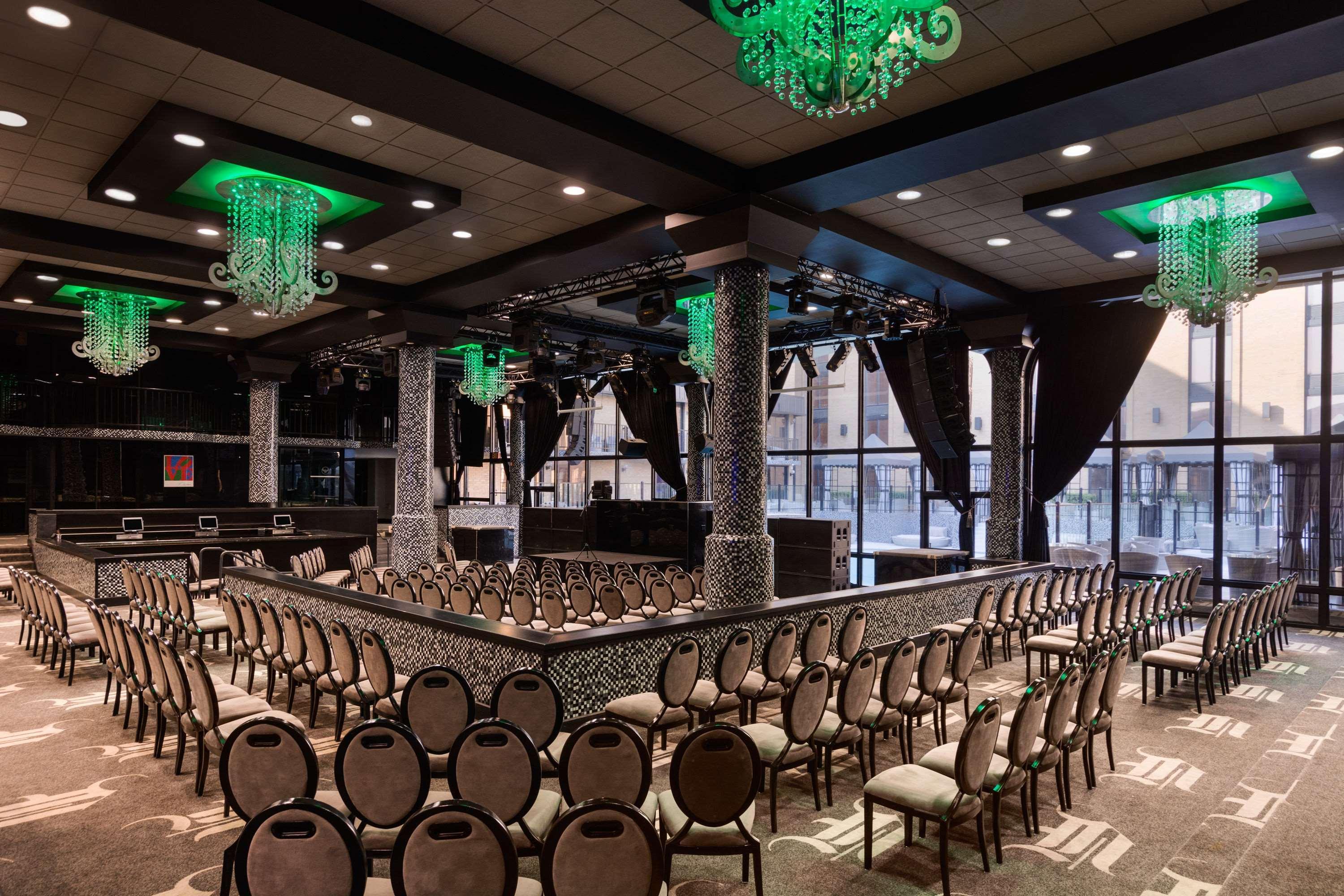 Wyndham Garden Dallas North Фармерс-Бранч Экстерьер фото